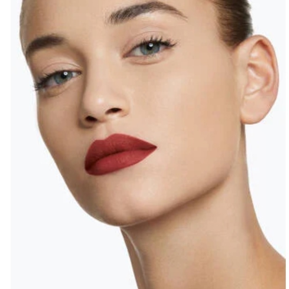 NEW! YSL The Slim lipstick 9- Red Enigma - Picture 2 of 4
